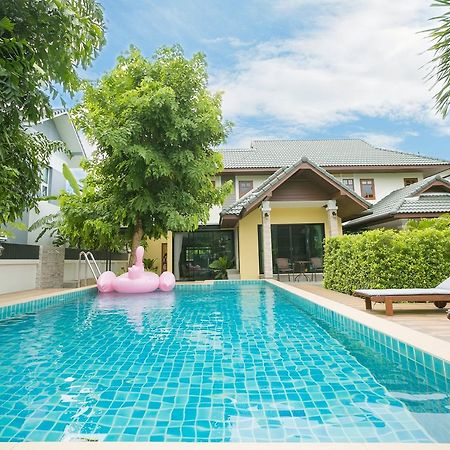 Y'S Villa 独栋泳池别墅-2 Chiang Mai Luaran gambar